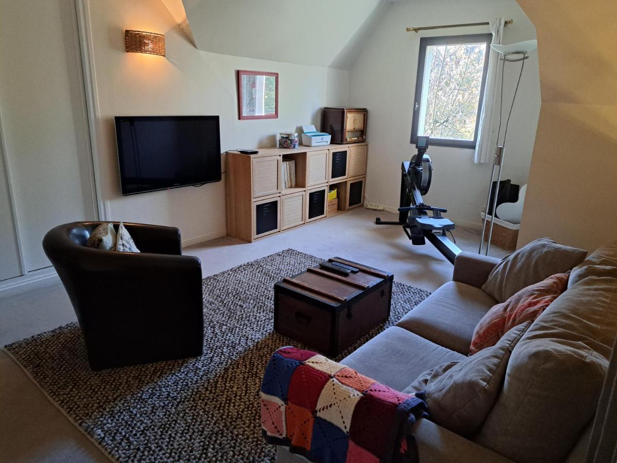 Au Chat Perche Espace Familial Mareil-sur-Mauldre Экстерьер фото